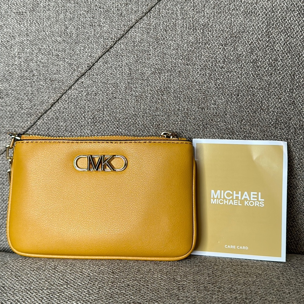 Parker Small Leather Zip Card Case Color: yellow
